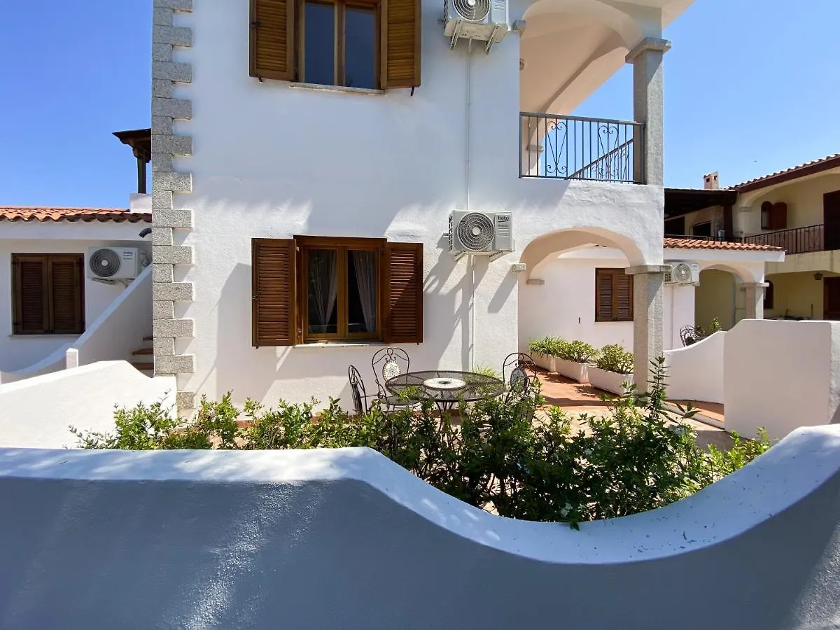 Appartamenti Residenziali Bonsai San Teodoro  Ιταλία